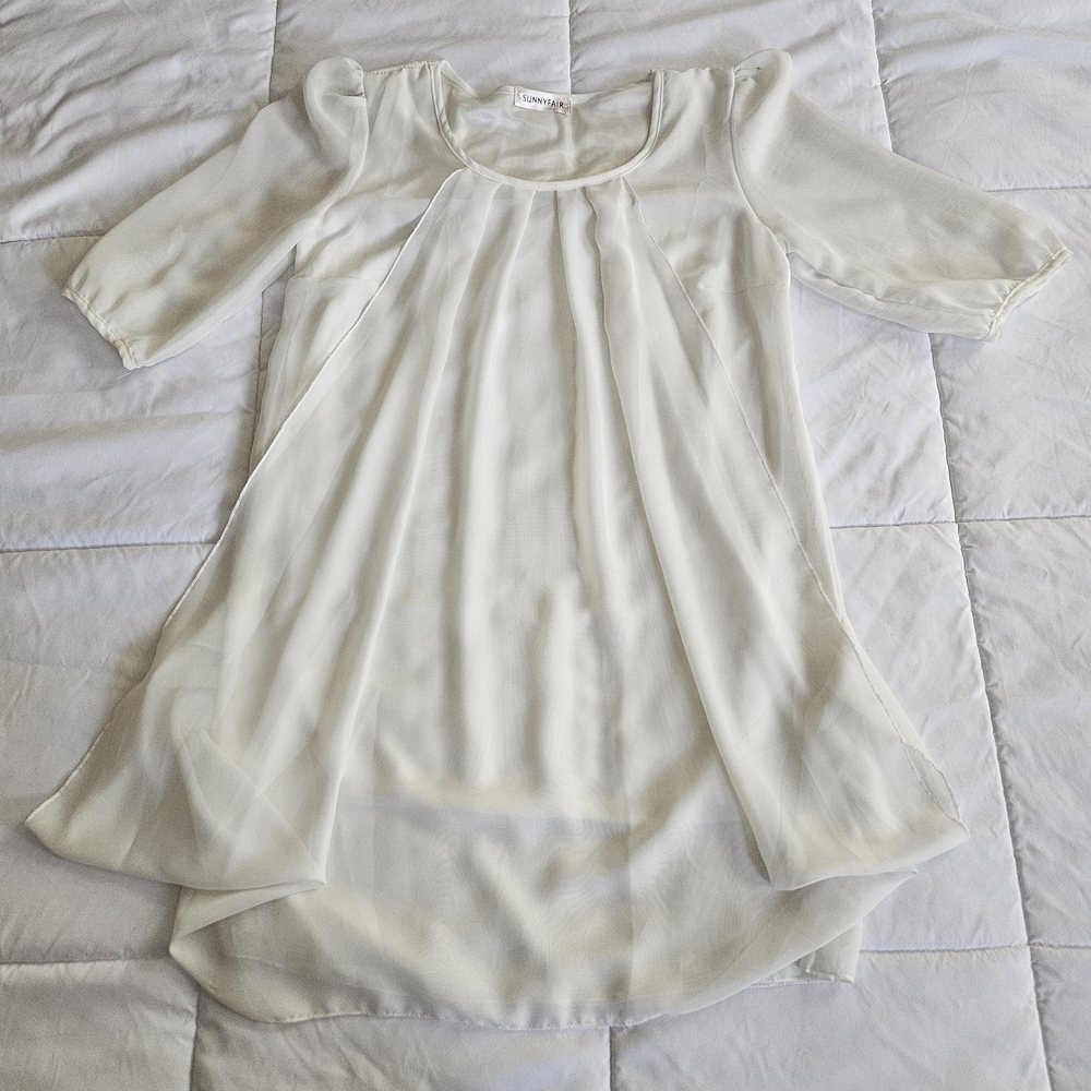 Elegant White Midi Dress
